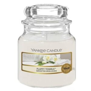 Yankee Candle Fluffy Towels Small Jar Retail Box